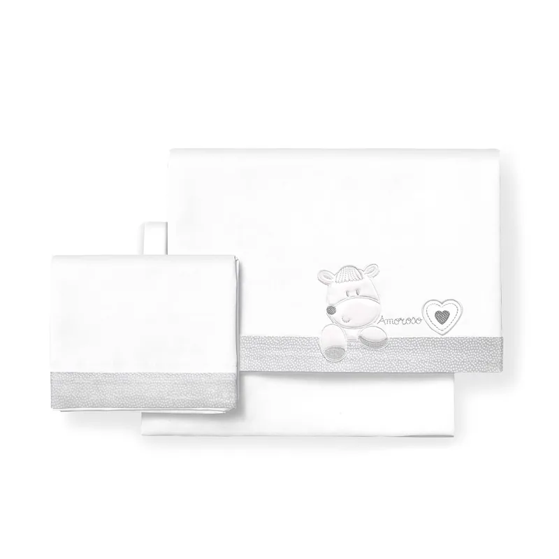 Interbaby Juego de sábanas de cuna Corazón Amoroso blanco y gris - 1 unidad